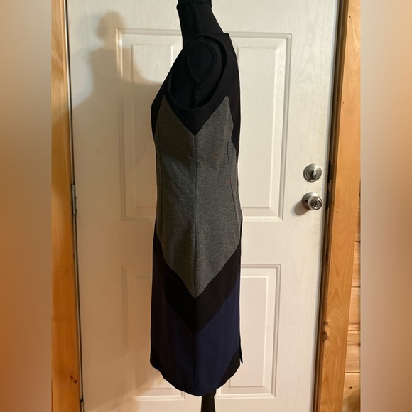 White House Black Market Asymmetrical Blue Gray Sheath Dress - Picture 4 of 12